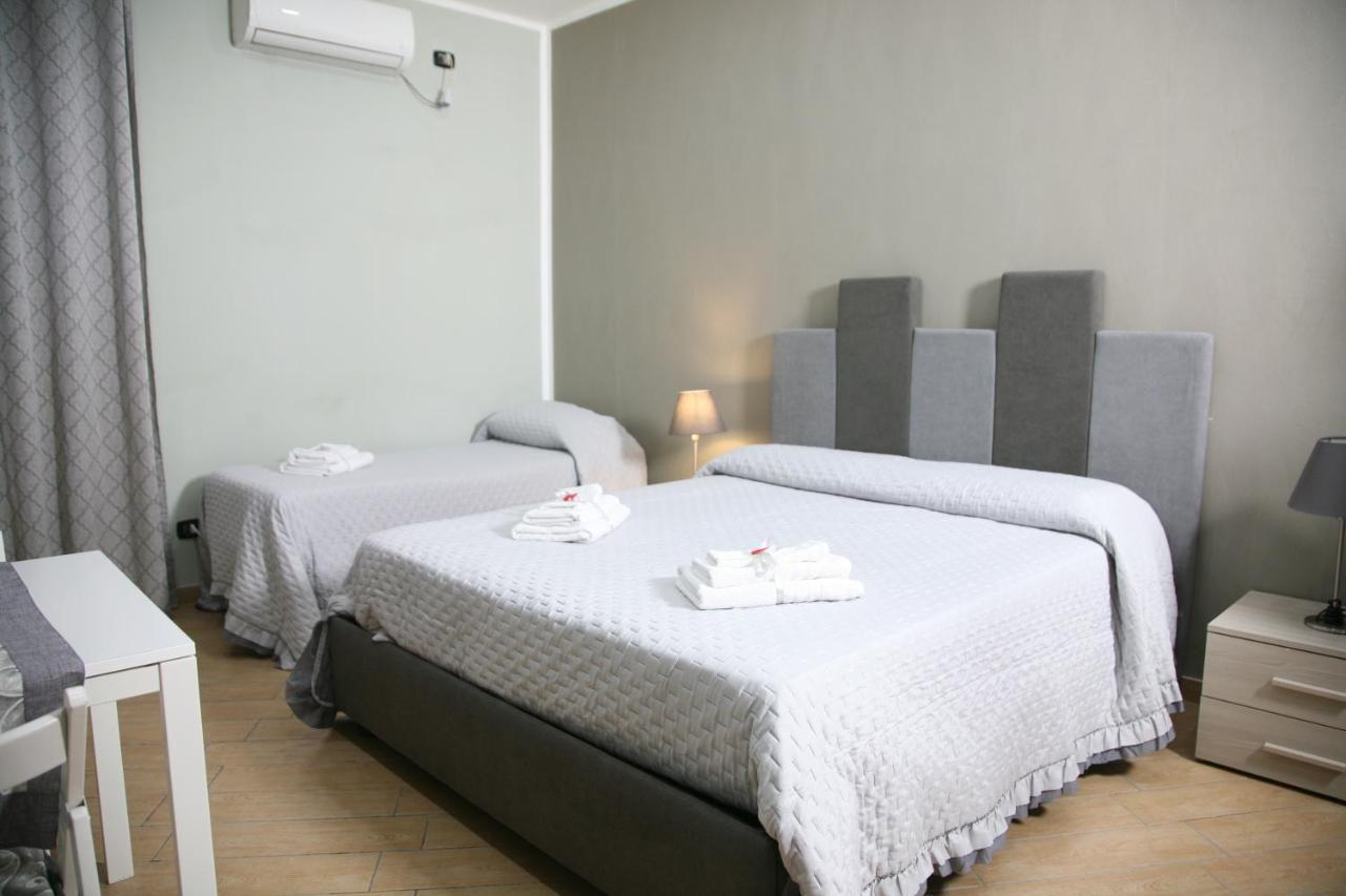 Hotel Dimora Portanolana Napoli Esterno foto